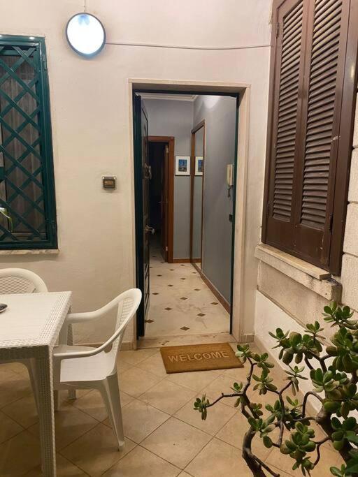 Enry Station House Apartment บารี ภายนอก รูปภาพ